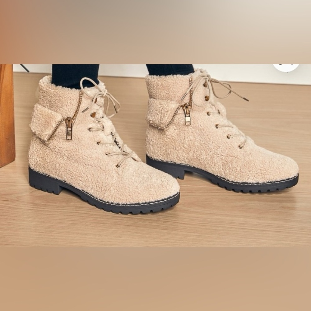 Shoe Dazzle brand new
